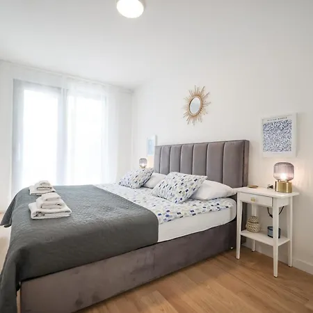 Brand New Close To Beach!+free Parking Zadar