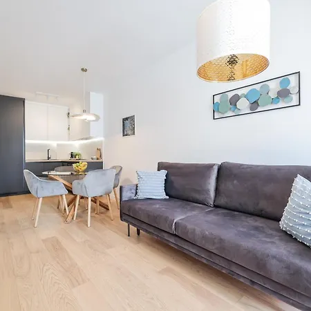 Brand New Close To Beach!+free Parking Apartment Zadar